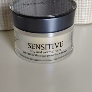 Crème sensitive oily and normal skin