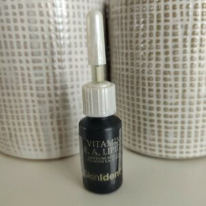 VITAMIN E, A, LIPID Skinident